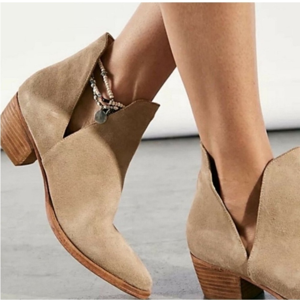 Free People Charm Double V Slip On Ankle Boots Size 37.5/7.5